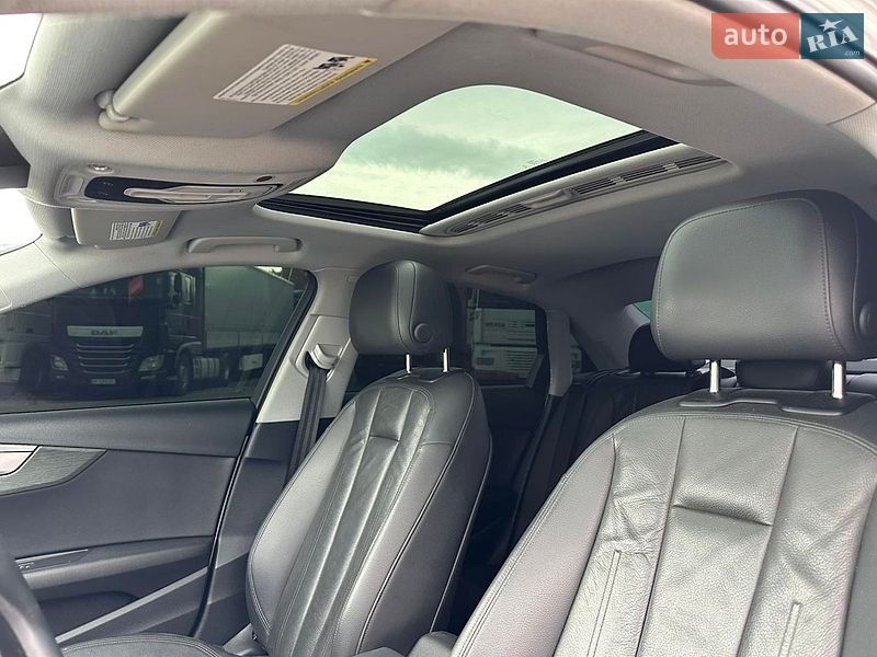 Седан Audi A4 2018 в Виннице