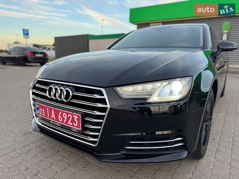 Седан Audi A4 2017 в Ровно