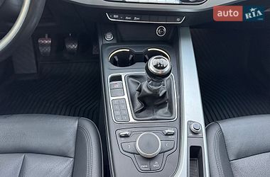 Седан Audi A4 2017 в Ровно