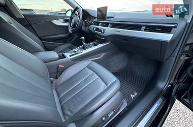 Седан Audi A4 2017 в Ровно