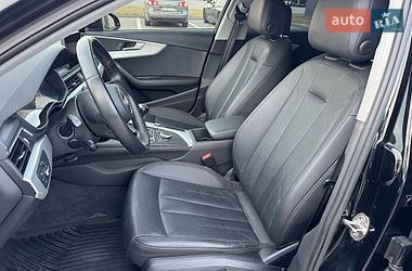 Седан Audi A4 2017 в Ровно
