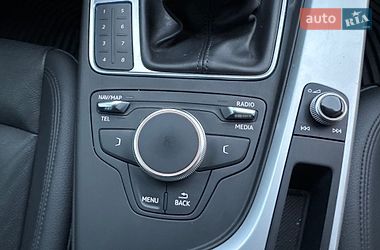 Седан Audi A4 2017 в Ровно