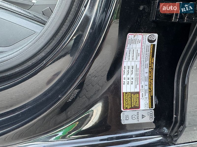 Седан Audi A4 2017 в Ровно