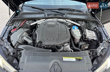 Седан Audi A4 2017 в Ровно