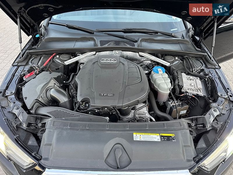 Седан Audi A4 2017 в Ровно