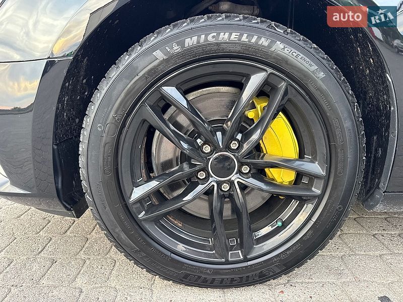 Седан Audi A4 2017 в Ровно