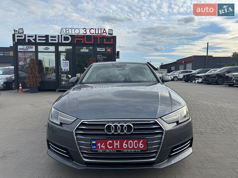 Седан Audi A4 2016 в Львове