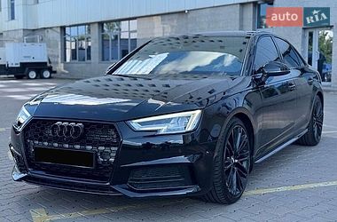 Audi A4  2018