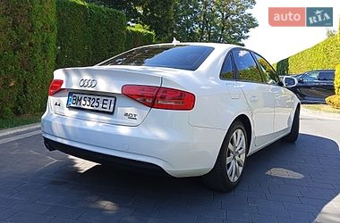 Седан Audi A4 2014 в Луцьку