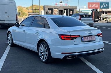 Седан Audi A4 2019 в Ровно