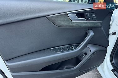 Седан Audi A4 2019 в Ровно