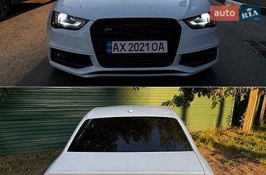 Audi A4  2015