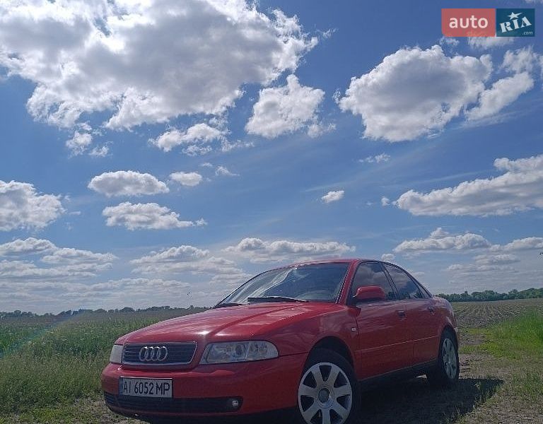 Седан Audi A4 1999 в Згуровке
