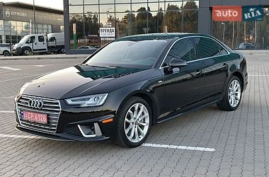 Седан Audi A4 2019 в Львові