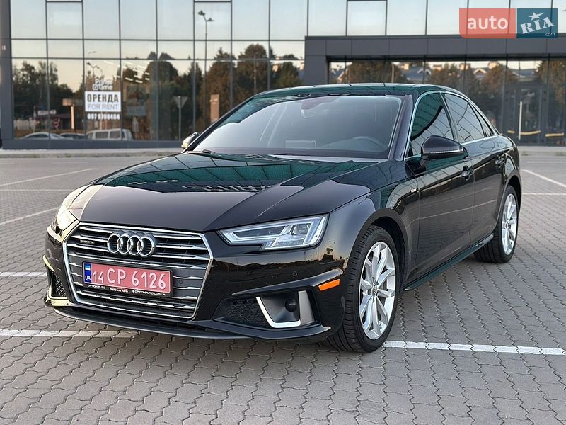 Седан Audi A4 2019 в Львові