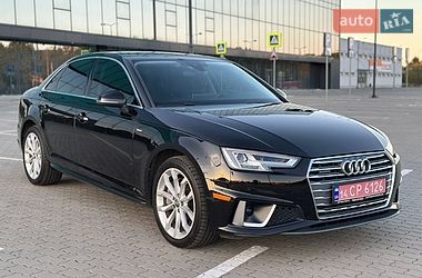 Седан Audi A4 2019 в Львові