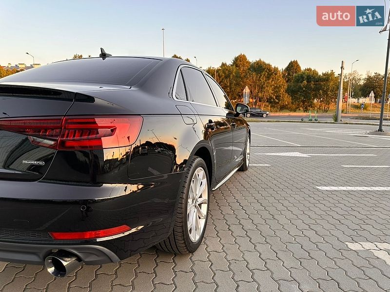 Седан Audi A4 2019 в Львові