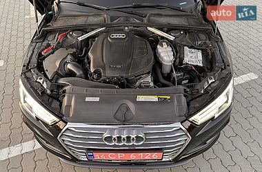 Седан Audi A4 2019 в Львові