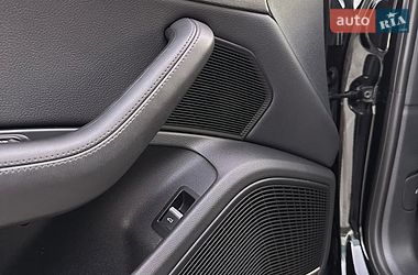 Седан Audi A4 2019 в Львові