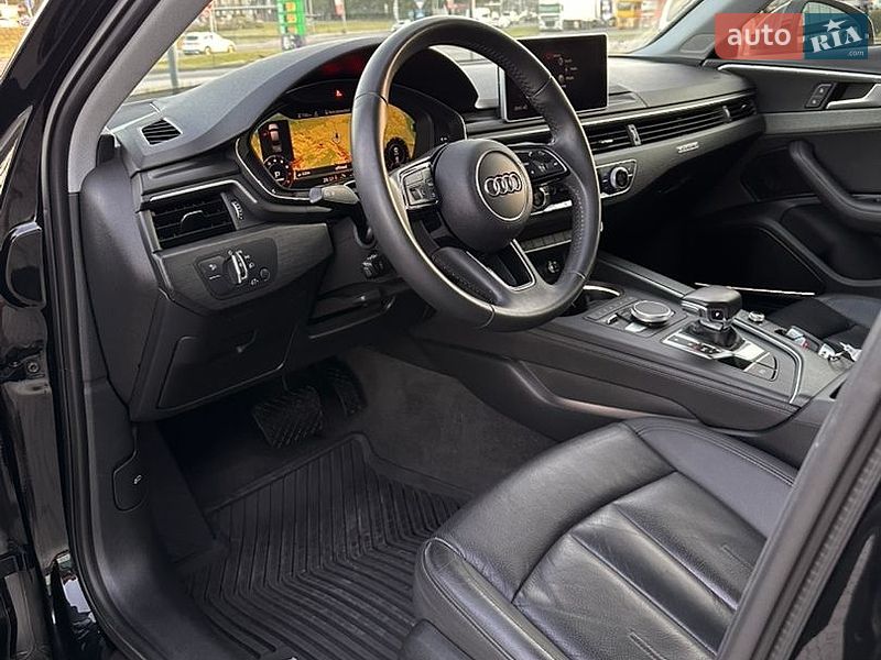 Седан Audi A4 2019 в Львові