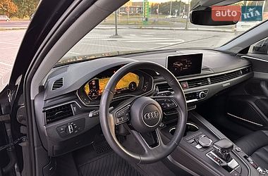Седан Audi A4 2019 в Львові