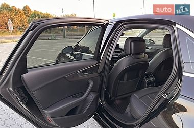 Седан Audi A4 2019 в Львові