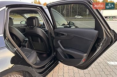 Седан Audi A4 2019 в Львові