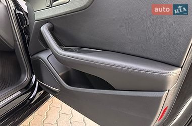Седан Audi A4 2019 в Львові