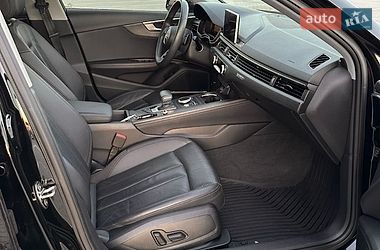 Седан Audi A4 2019 в Львові