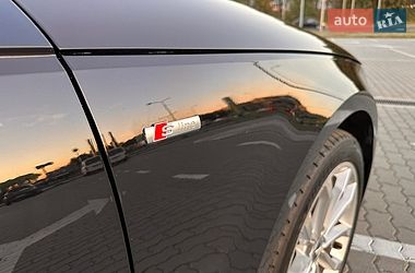 Седан Audi A4 2019 в Львові