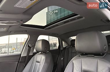 Седан Audi A4 2019 в Львові