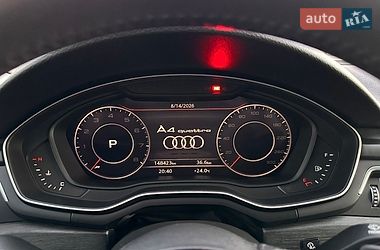Седан Audi A4 2019 в Львові
