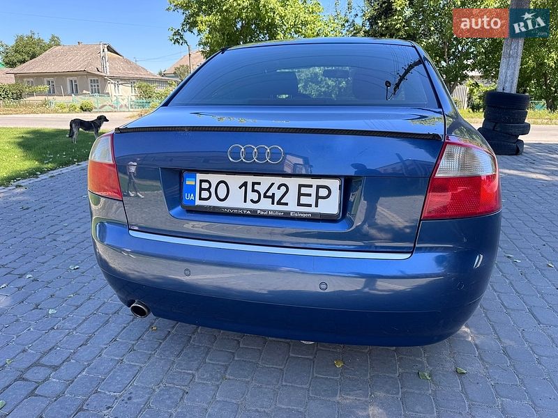 Седан Audi A4 2004 в Києві