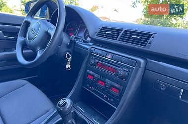 Седан Audi A4 2004 в Києві