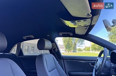 Седан Audi A4 2004 в Києві