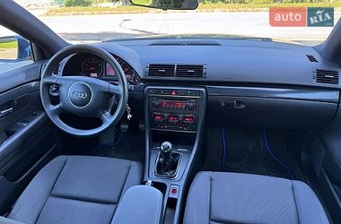 Седан Audi A4 2004 в Києві