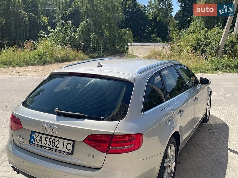 Универсал Audi A4 2012 в Вышгороде