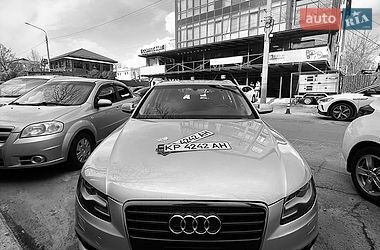 Audi A4  2010