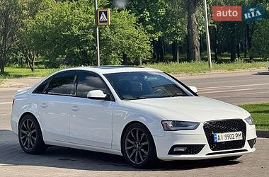 Седан Audi A4 2012 в Киеве