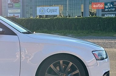 Седан Audi A4 2012 в Киеве