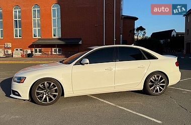 Седан Audi A4 2012 в Киеве