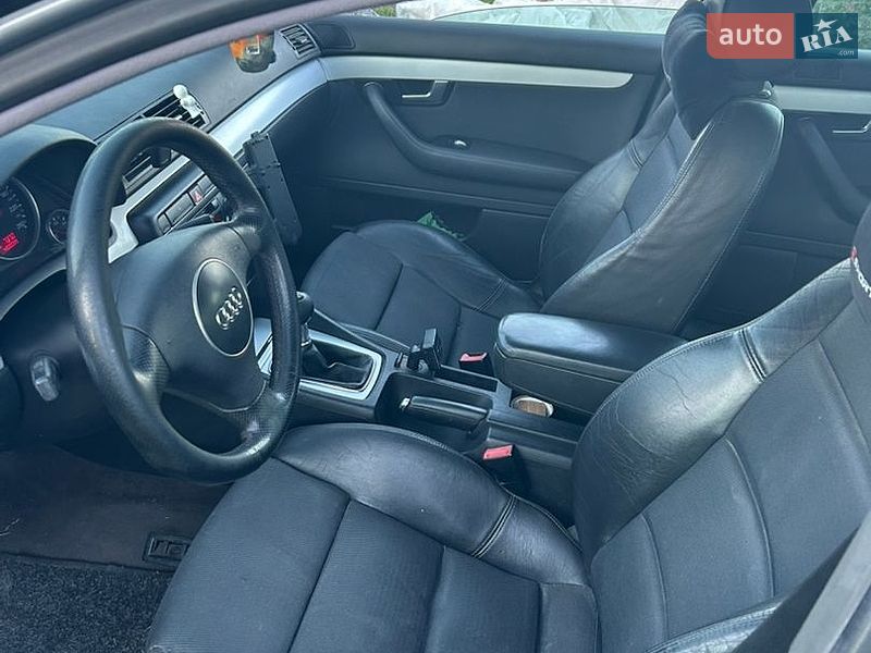 Седан Audi A4 2002 в Красилове