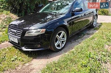 Audi A4  2011
