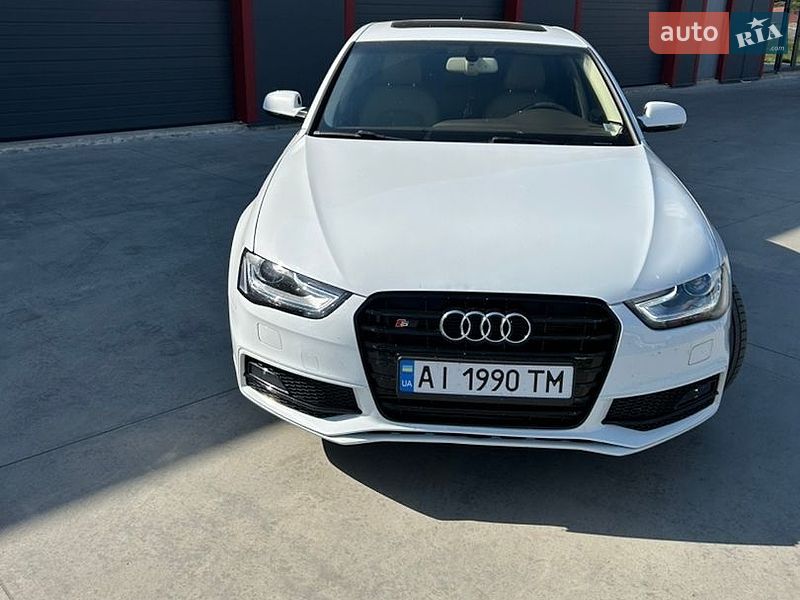 Audi A4 2014