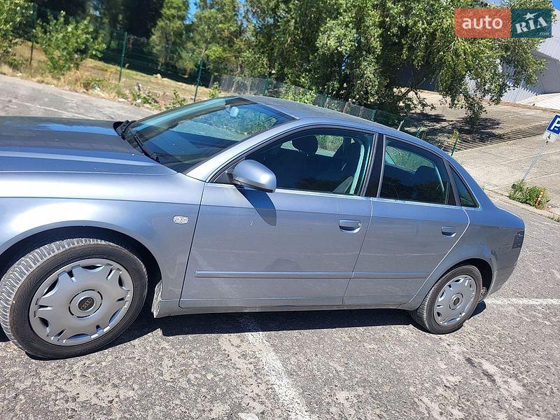 Седан Audi A4 2006 в Киеве