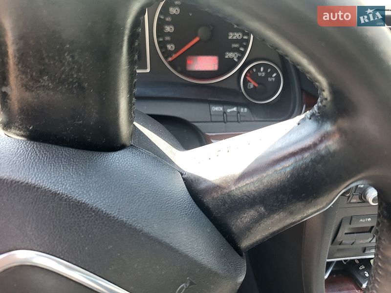 Седан Audi A4 2006 в Киеве