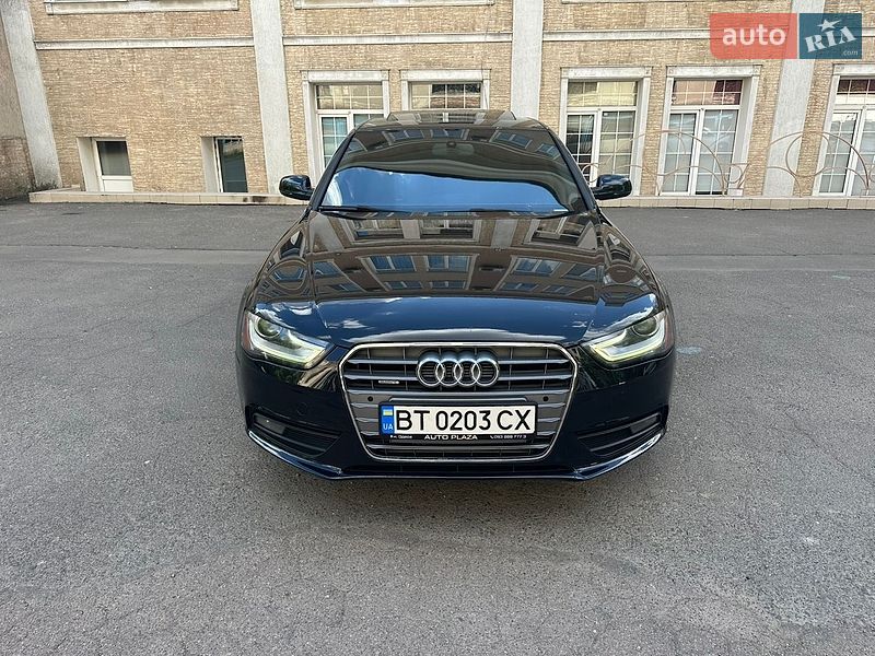 Седан Audi A4 2013 в Одессе