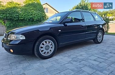 Универсал Audi A4 2000 в Черновцах