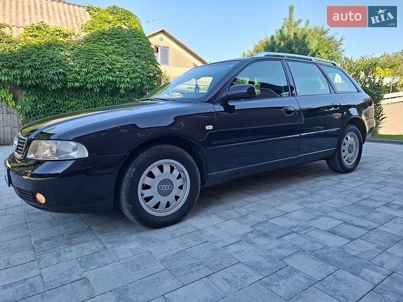Универсал Audi A4 2000 в Черновцах
