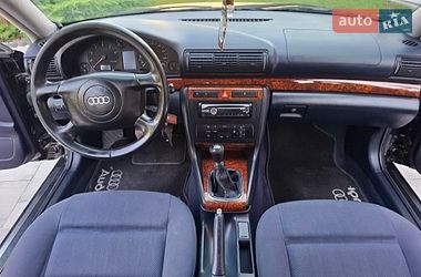 Универсал Audi A4 2000 в Черновцах
